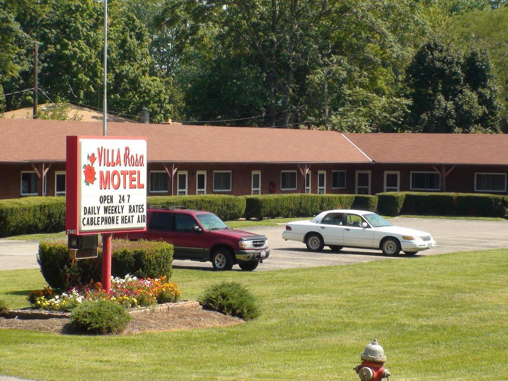 Villa Rosa Motel Painesville Extérieur photo