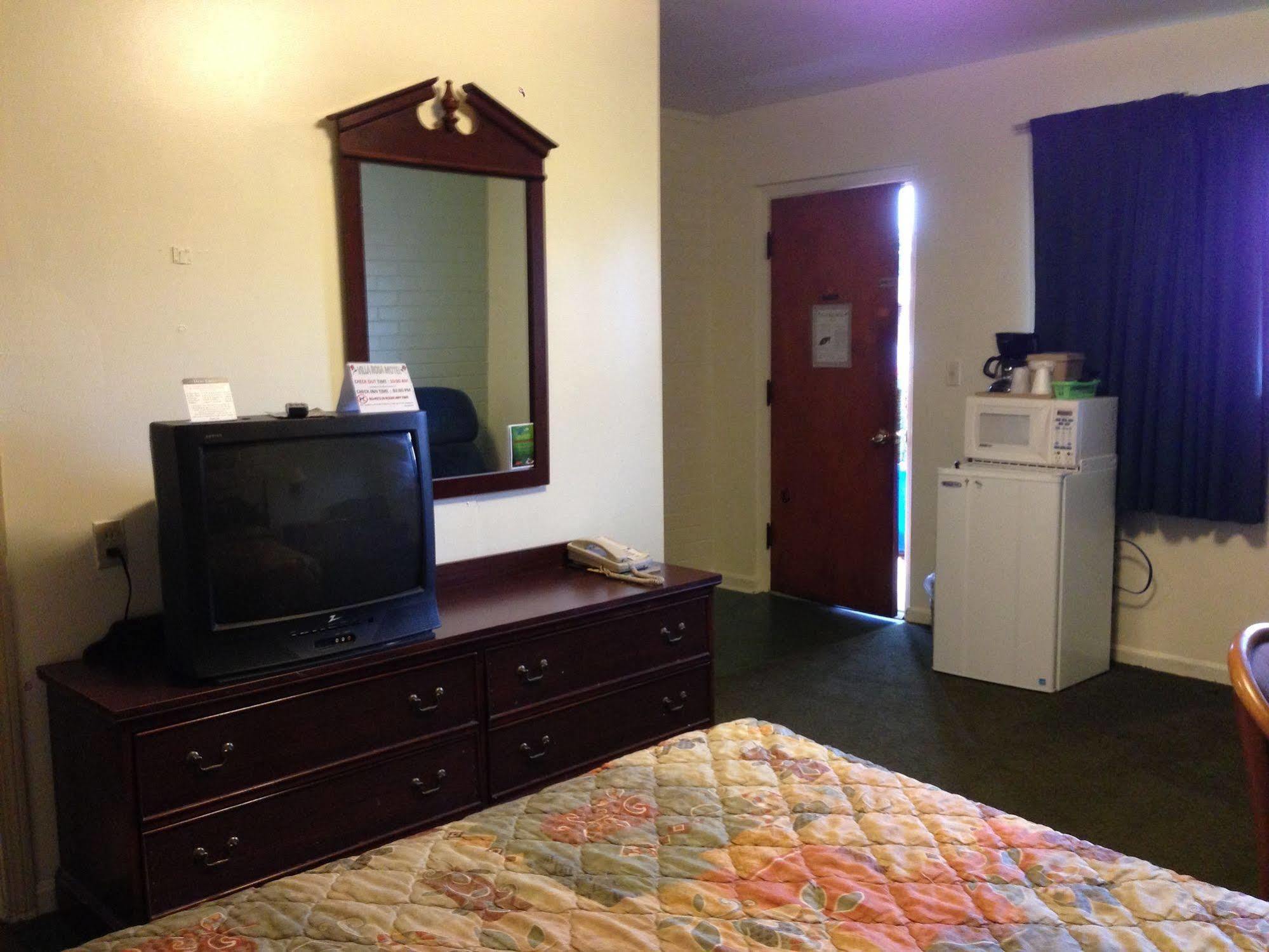 Villa Rosa Motel Painesville Extérieur photo